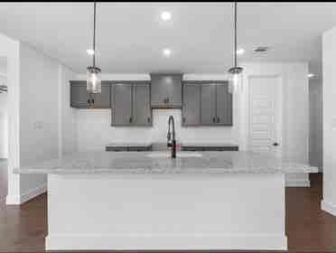 Furnished Room for rent at Elyson