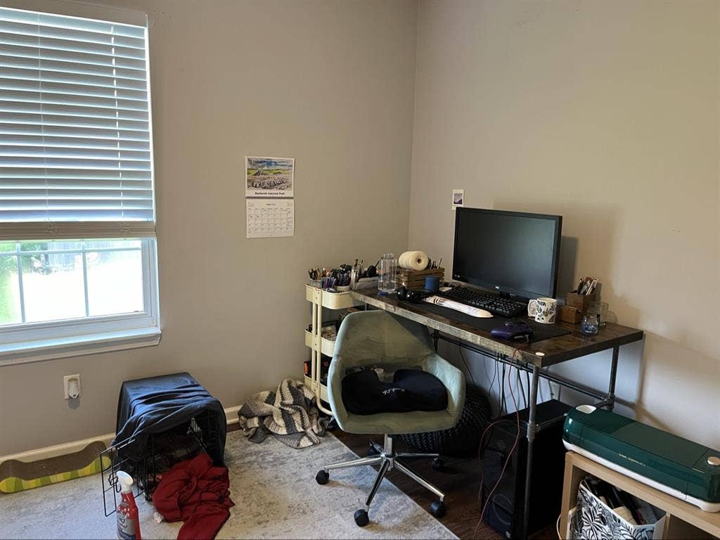 [ROOMMATE WANTED] no pets, no kids