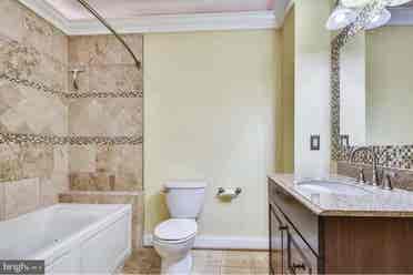 Private Room & Bathroom Available