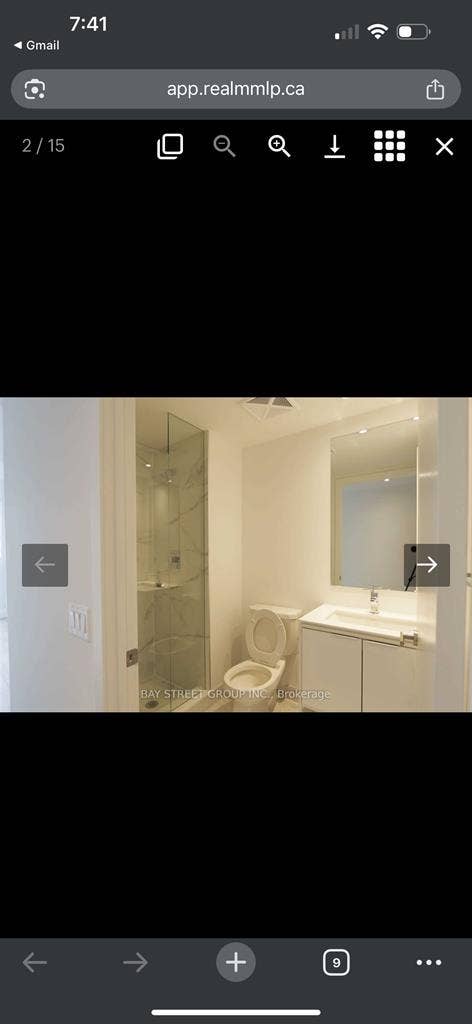 HOUSEMATE / BATHROOM