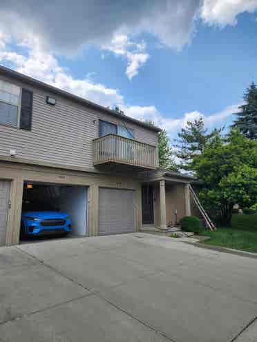 Luxury condo in Waterford