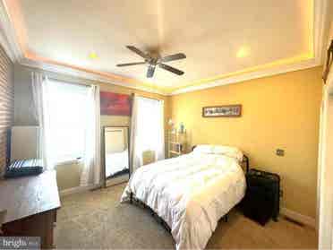 Private Room & Bathroom Available