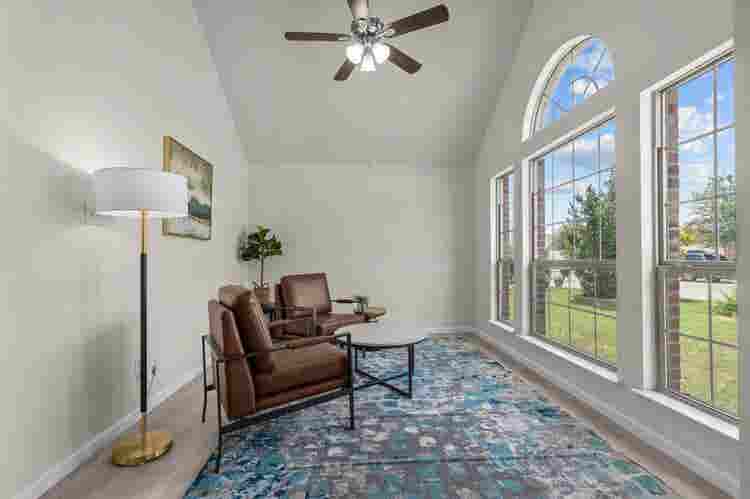 1 BR in Dallas