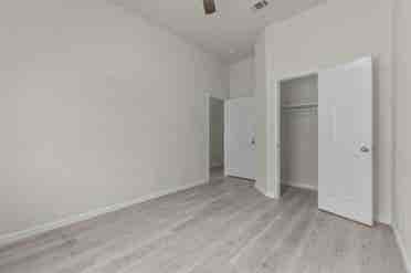 1 BR in Dallas