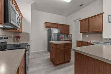 1 BR in Dallas