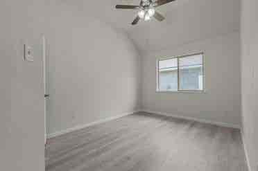 1 BR in Dallas