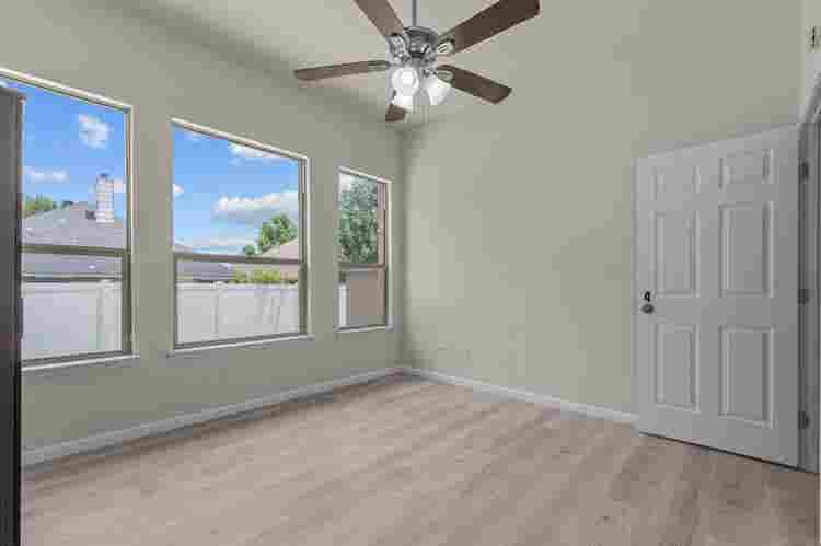 1 BR in Dallas