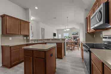 1 BR in Dallas