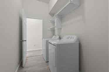 1 BR in Dallas