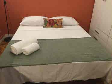 Room for Rent at Barcelona, Spain