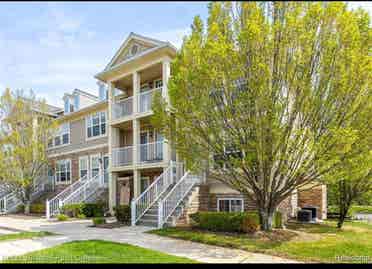 Beautiful  condo
