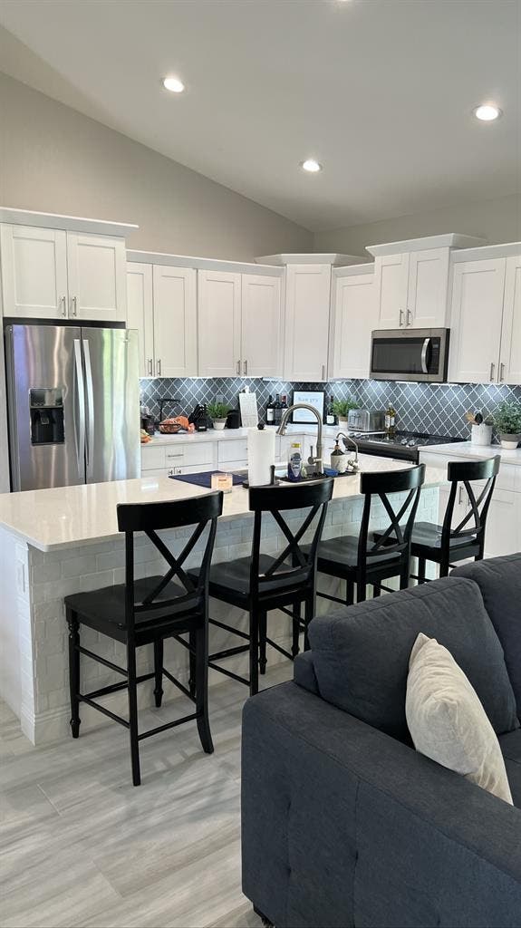 Room for Rent (Flexible lease)