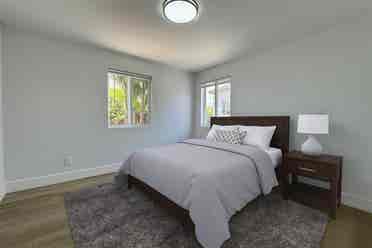 Modern Room for Rent–Move in Ready!