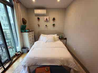 One Room in Williamsburg