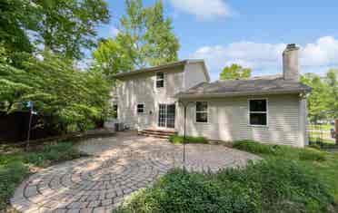 bath house for rent