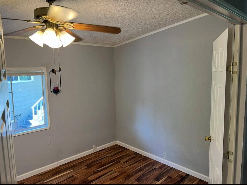 Room available for rent in Brea