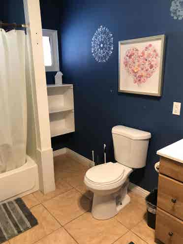 PRIVATE ROOM FOR MONTHLY RENTAL