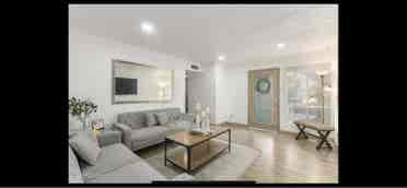 MASTER 
ROOM & LIVING SPACE FOR RENT
