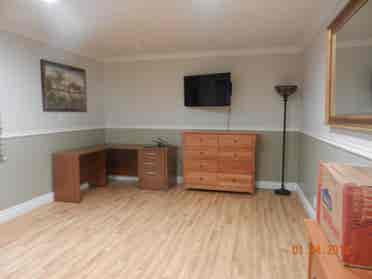 Room/Bath with share of house