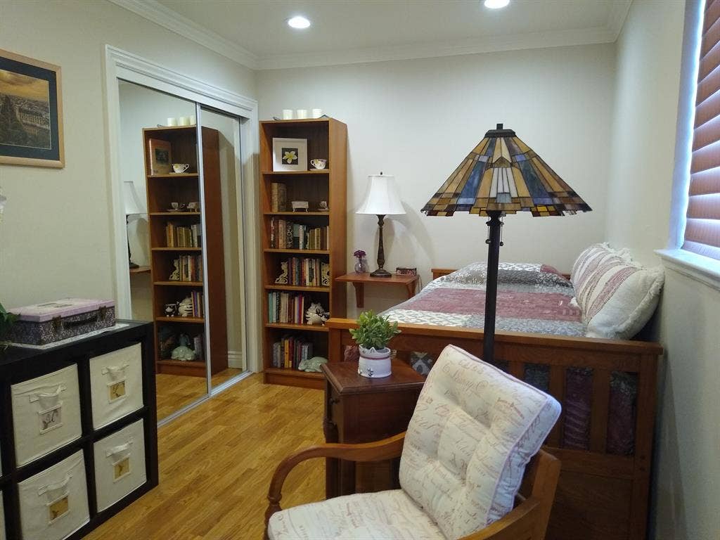 Room/Bath with share of house