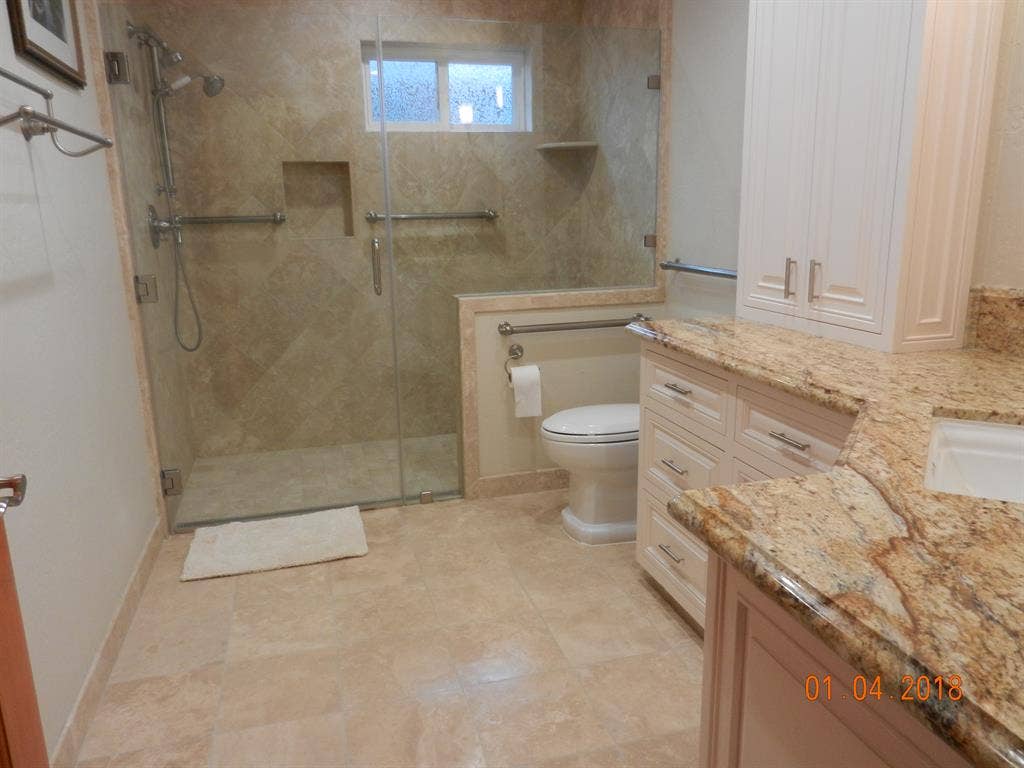Room/Bath with share of house