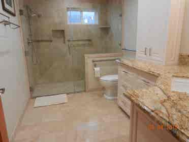 Room/Bath with share of house