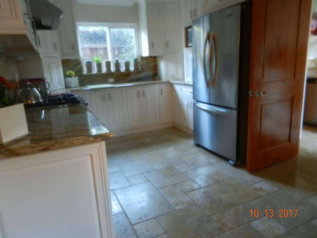 Room/Bath with share of house