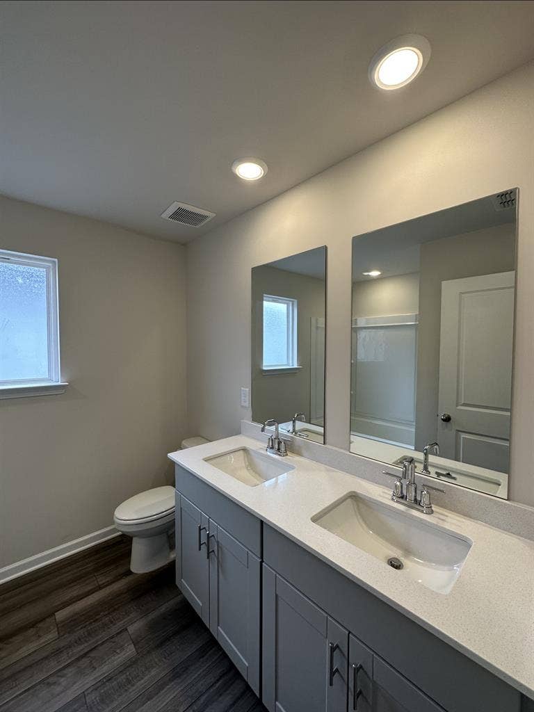 Private room in Duluth