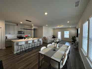 Private room with Bathroom - Duluth