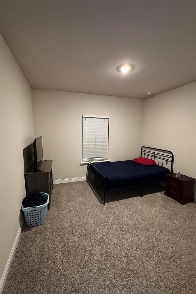 Private room with Bathroom - Duluth