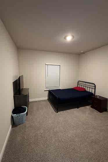 Private room with Bathroom - Duluth