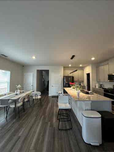 Private room with Bathroom - Duluth