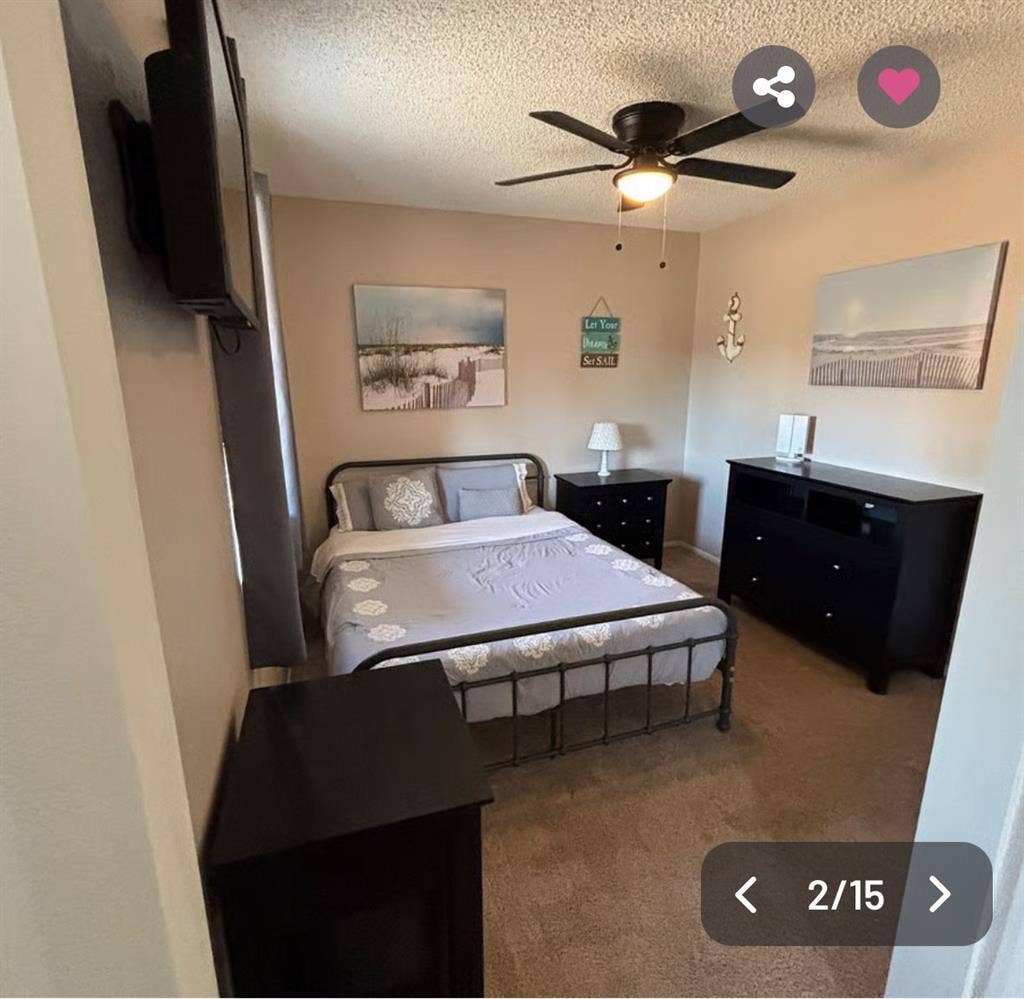 Room, Private Den , Private Bath Rm