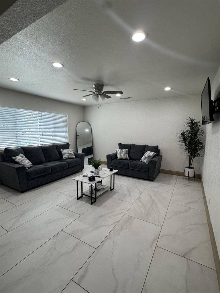 Private Room Available for Rent