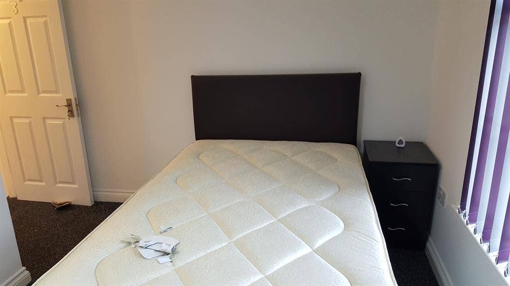 Ensuite all utilities-wifi incl
