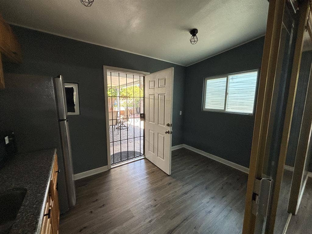 One Private Room w/ Backyard Patio