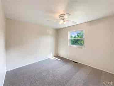3 bedroom house available for rent