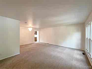 3 bedroom house available for rent
