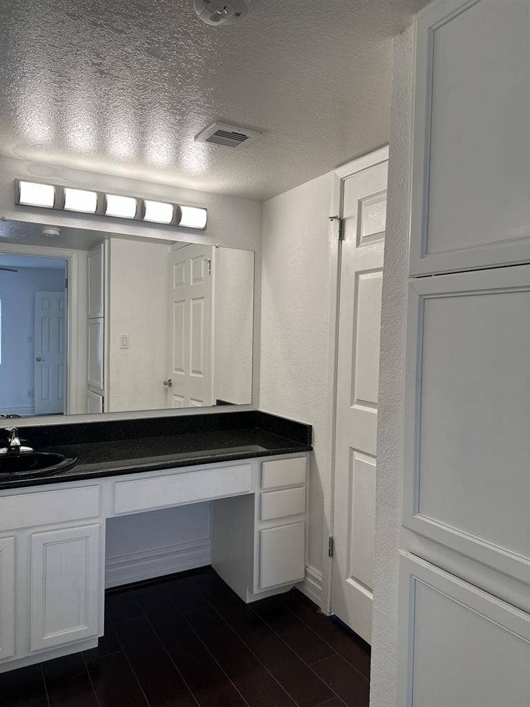 1room