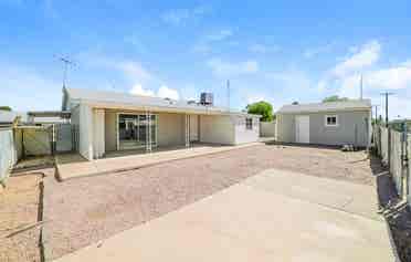 Nice family house for rent