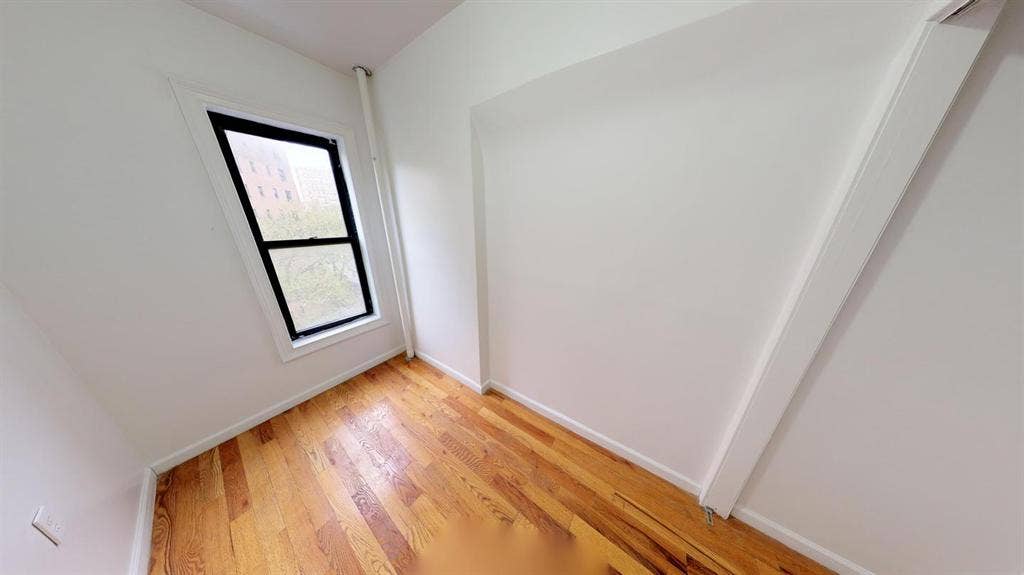 1 BR in New York