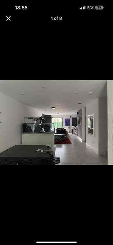 Room available, private bathroom