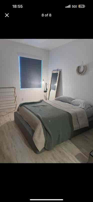 Room available, private bathroom
