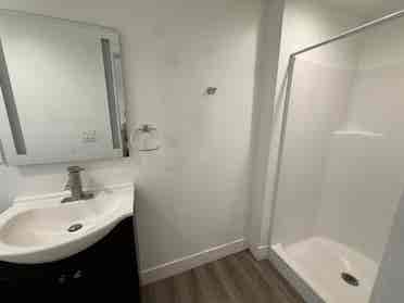 Private room  en-suite private Bath