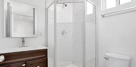 Private room ensuite private Bath