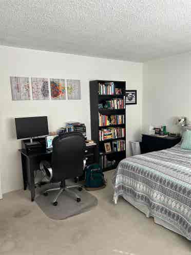 LA address + Santa Monica vibes