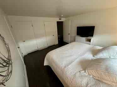 Looks master bedrooms,Beverly Hills