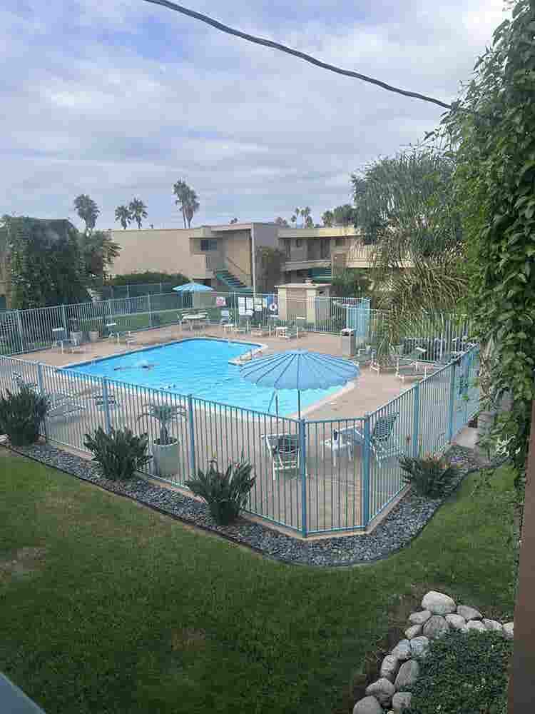 Clairemont room for rent.