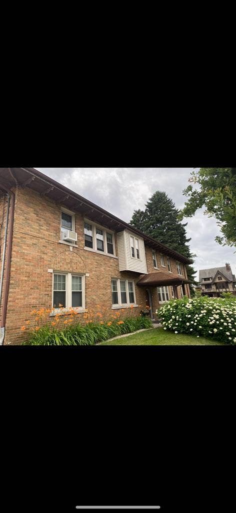 3 Bedroom in Vintage Buildingg