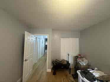 Room for rent in Jamaica for $